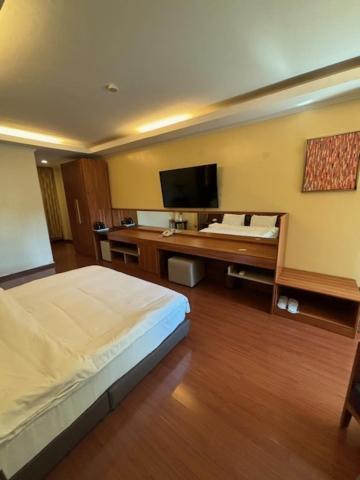 Interpark Hotel Olongapo Exterior foto