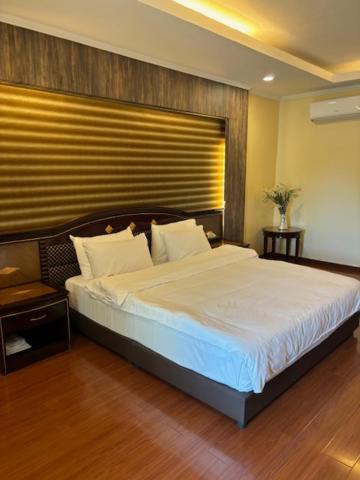 Interpark Hotel Olongapo Exterior foto